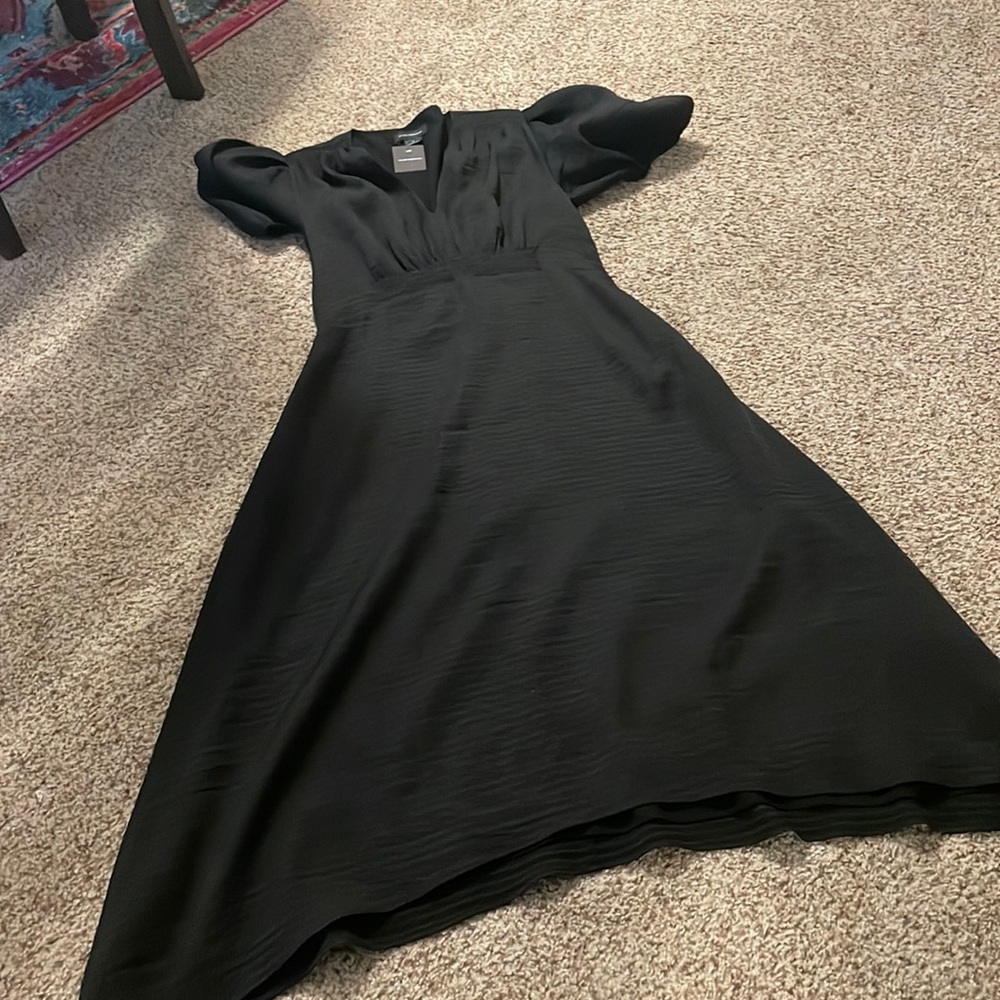Club Mónaco black dress with big sleeves